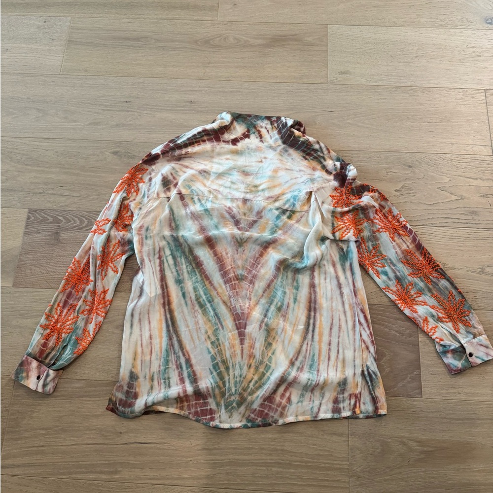 Sandro button down. - Picture 4 of 5